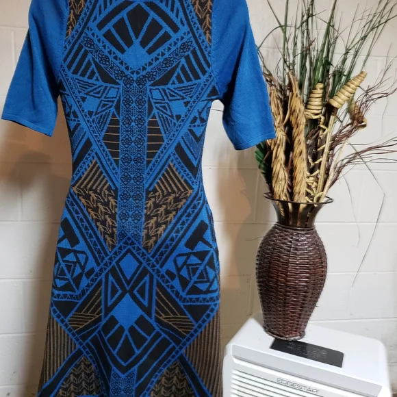Last Chance! Flying Tomato Aztec Geometric Design Sweater Dress Size Small - Picture 3 of 4